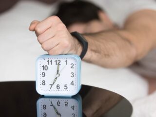 Αϋπνία: 15 Αποτελεσματικοί Τρόποι για να Ξεπεράσετε το Προβληματικό Ύπνο