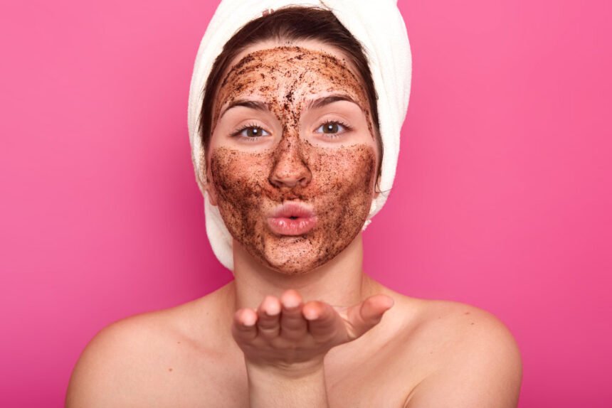 Ποια φυσικά απολεπιστικά είναι κατάλληλα για το πρόσωπο και το σώμα σας; 21 Φυσικά απολεπιστικά