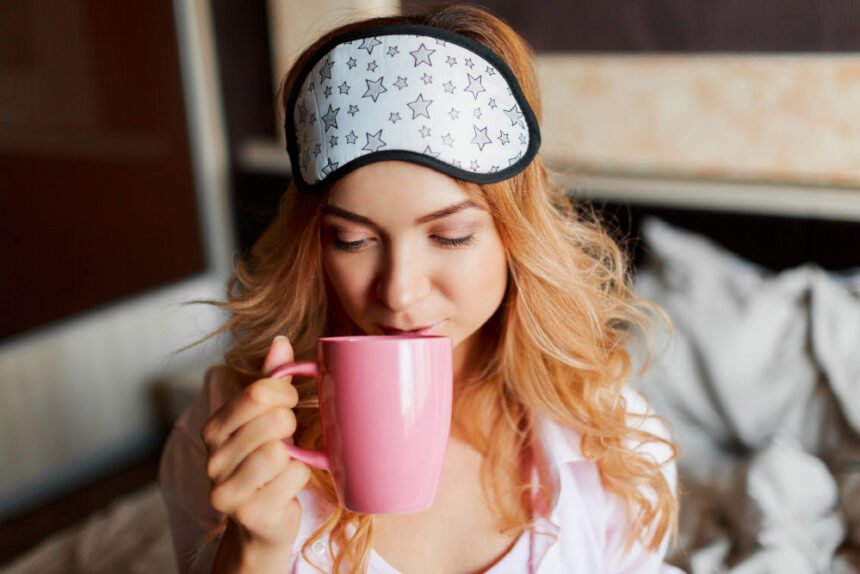 Τα 6 καλύτερα αφεψήματα που θα σας βοηθήσουν να κοιμηθείτε