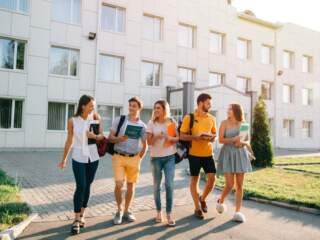 Φεύγετε για να σπουδάσετε; Δείτε πώς να αντιμετωπίσετε το άγχος για την μετακόμισή σας από το πατρικό σας σπίτι.