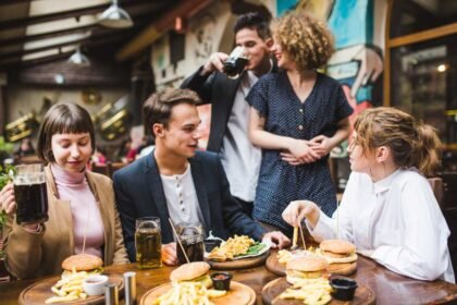 Ευθύνεται η διατροφή για την αύξηση των ποσοστών καρκίνου μεταξύ των νέων ανθρώπων;