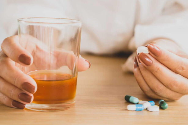Γιατί δεν παίρνουν περισσότεροι άνθρωποι φάρμακα για τη διαταραχή χρήσης αλκοόλ;