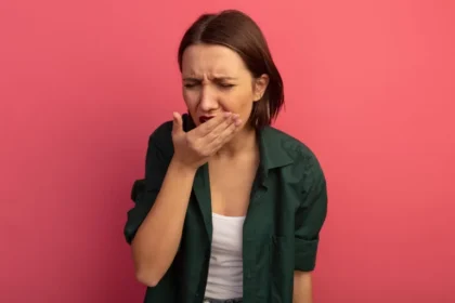 δύσοσμη αναπνοή