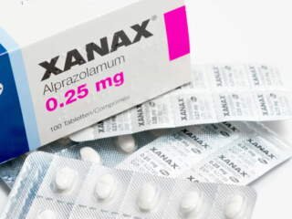Αλπραζολάμη (Ζάναξ - Xanax). Δοσολογία, Παρενέργειες, Πότε το παίρνουμε και πότε όχι