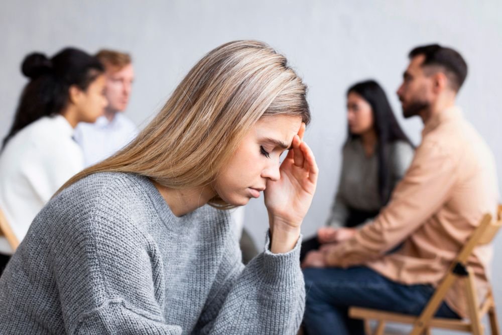 Το Gaslighting είναι μια πολύ συγκεκριμένη μορφή συναισθηματικής κακοποίησης και ψυχικής χειραγώγησης που διαταράσσει την ικανότητά σας να εμπιστεύεστε τους άλλους και τον εαυτό σας.