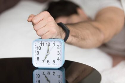 Αϋπνία: 15 Αποτελεσματικοί Τρόποι για να Ξεπεράσετε το Προβληματικό Ύπνο